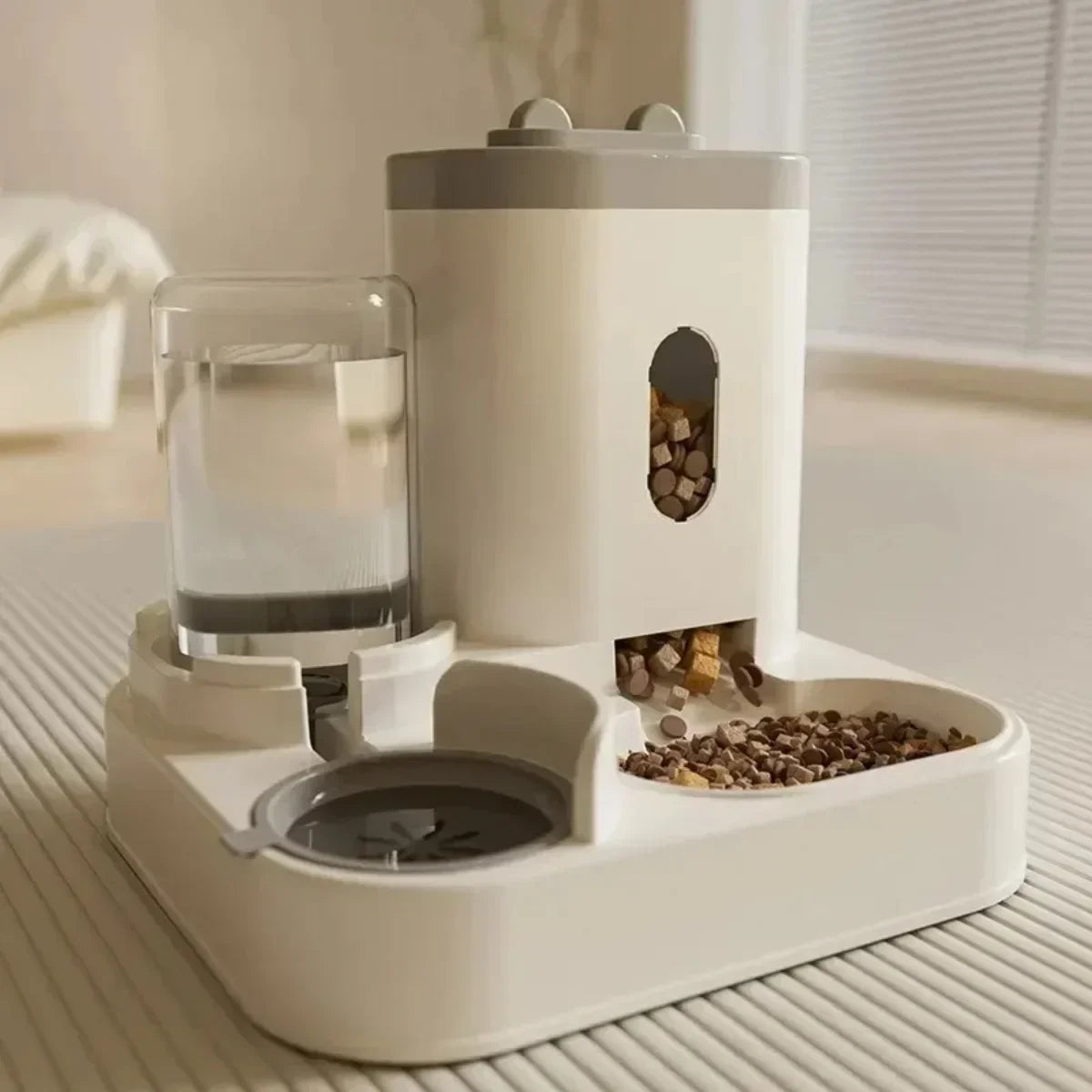 PawPeak automatic pet feeder and water fountain